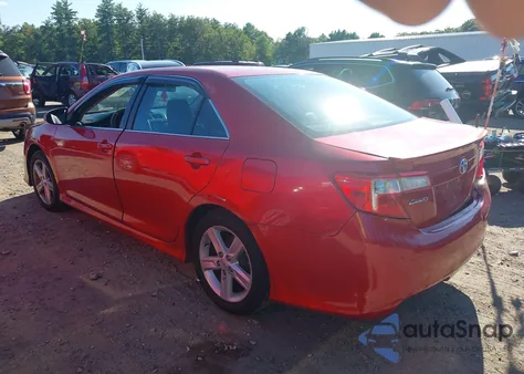 2014 Toyota Camry Se z USA, uszkodzony, nr VIN 4T1BF1FK6EU791278